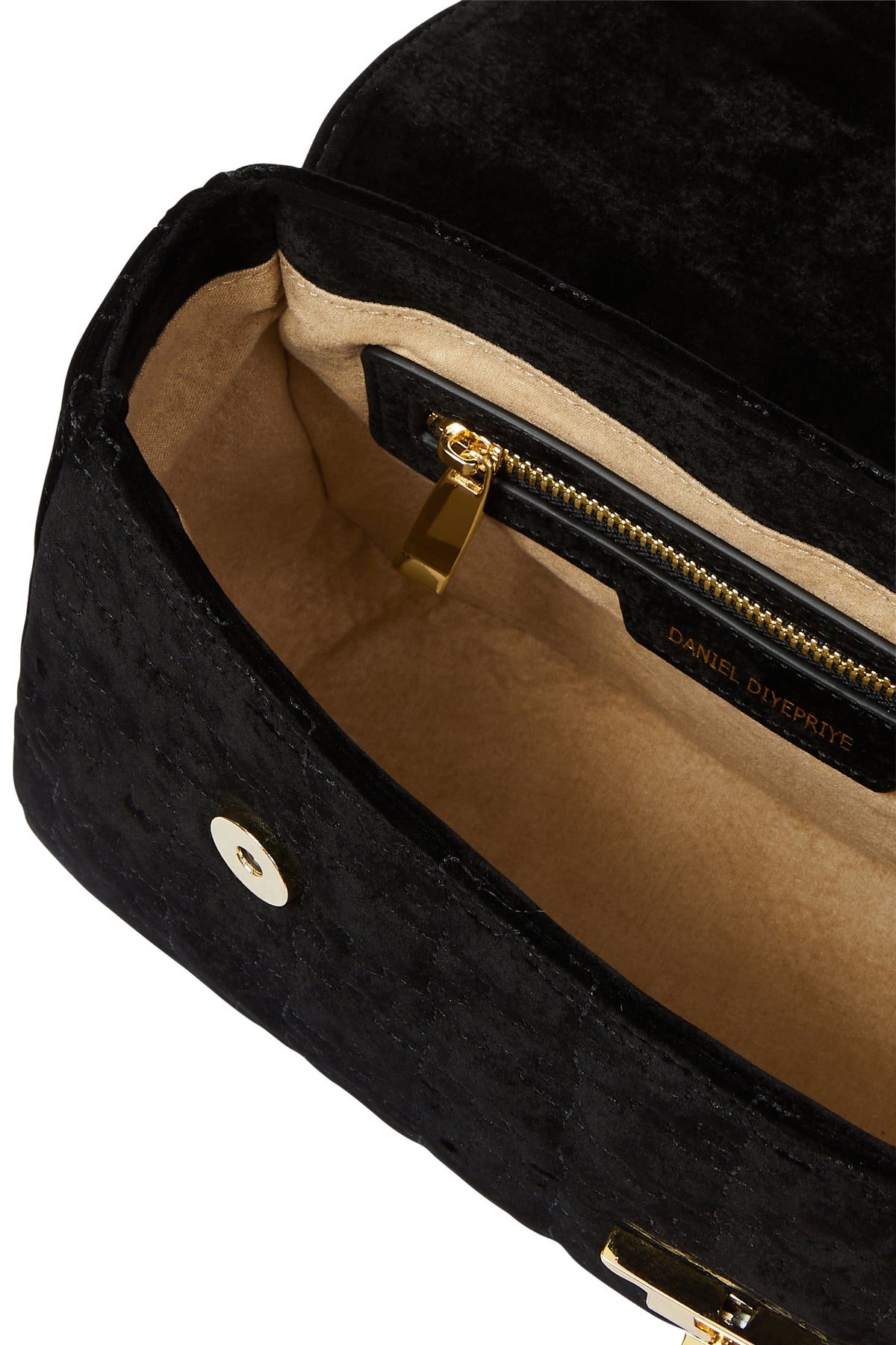 The Darasimi Chain Bag - Black Velvet