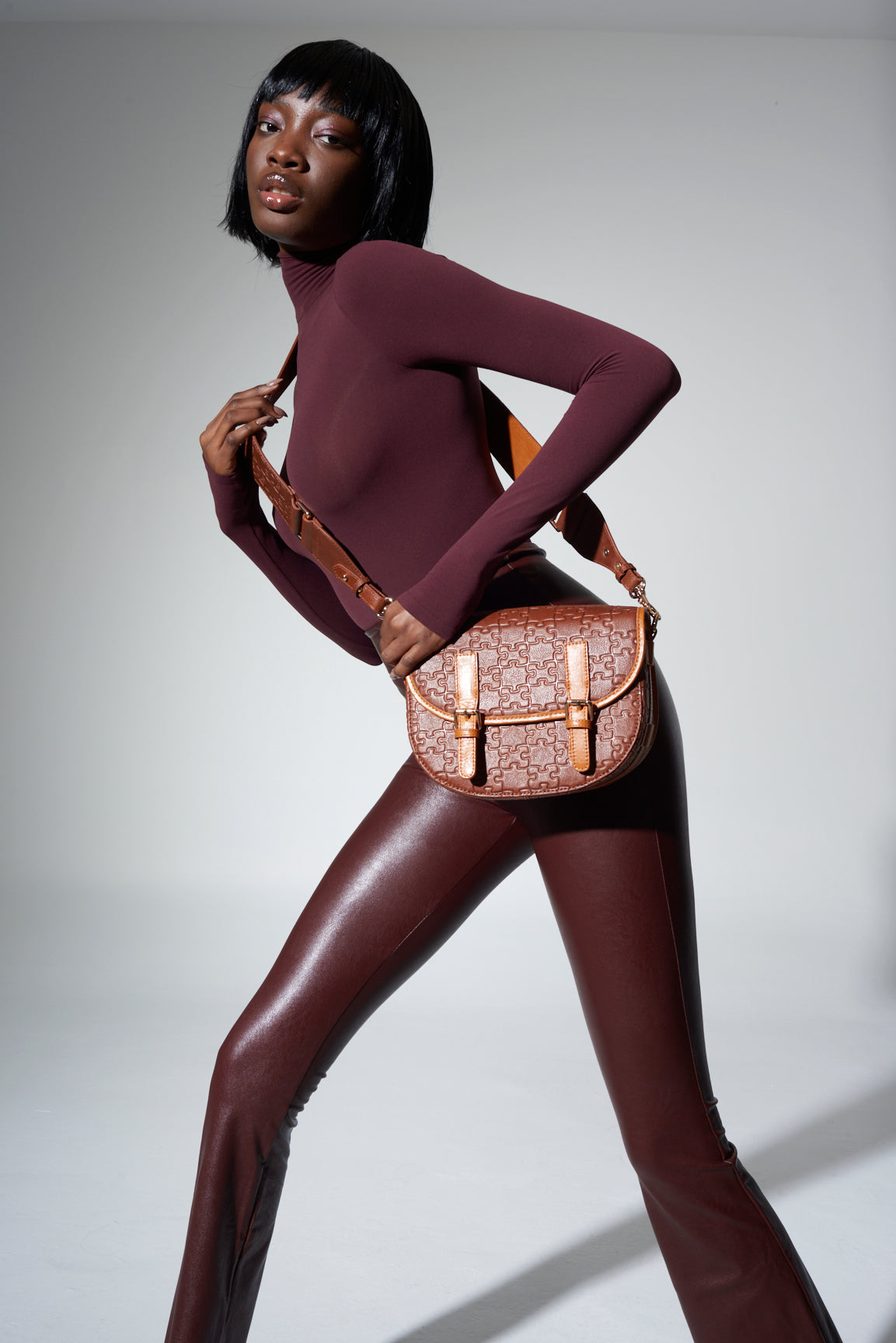 AREMU MESSENGER