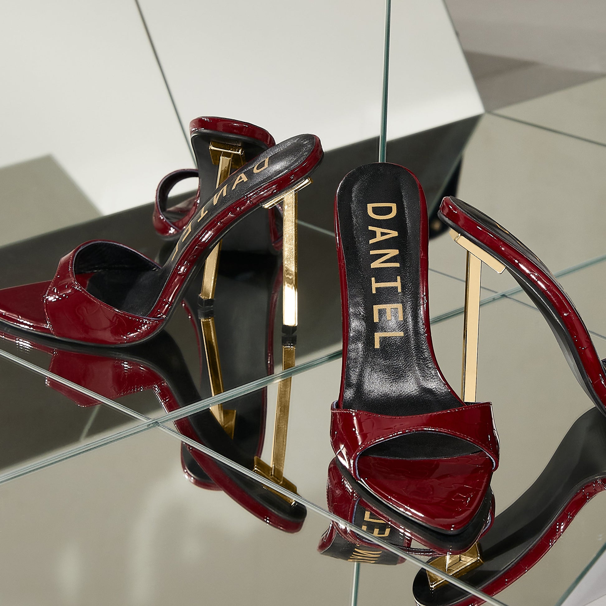 Teniola Patent Leather mule - Daniel Diyepirye™️