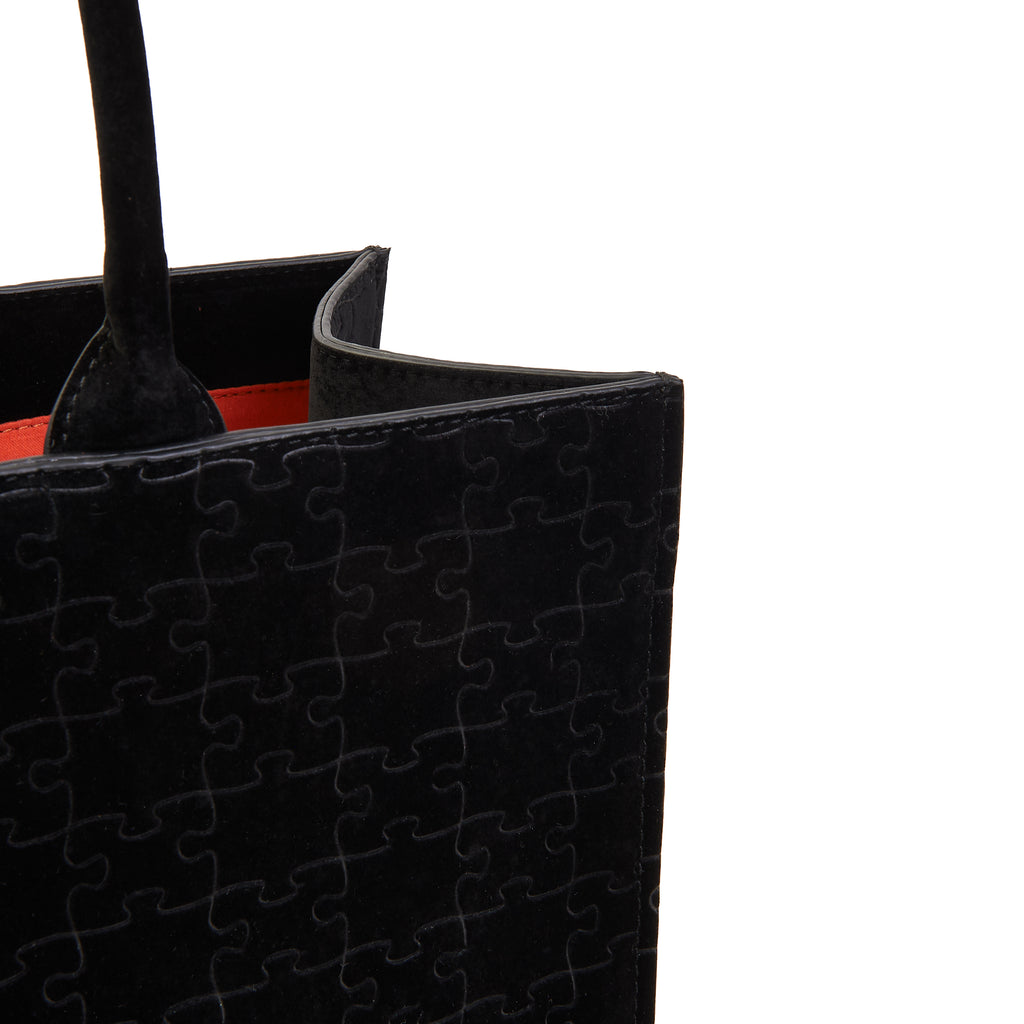 The Kemi Square Shopper — Black Velvet — top detail