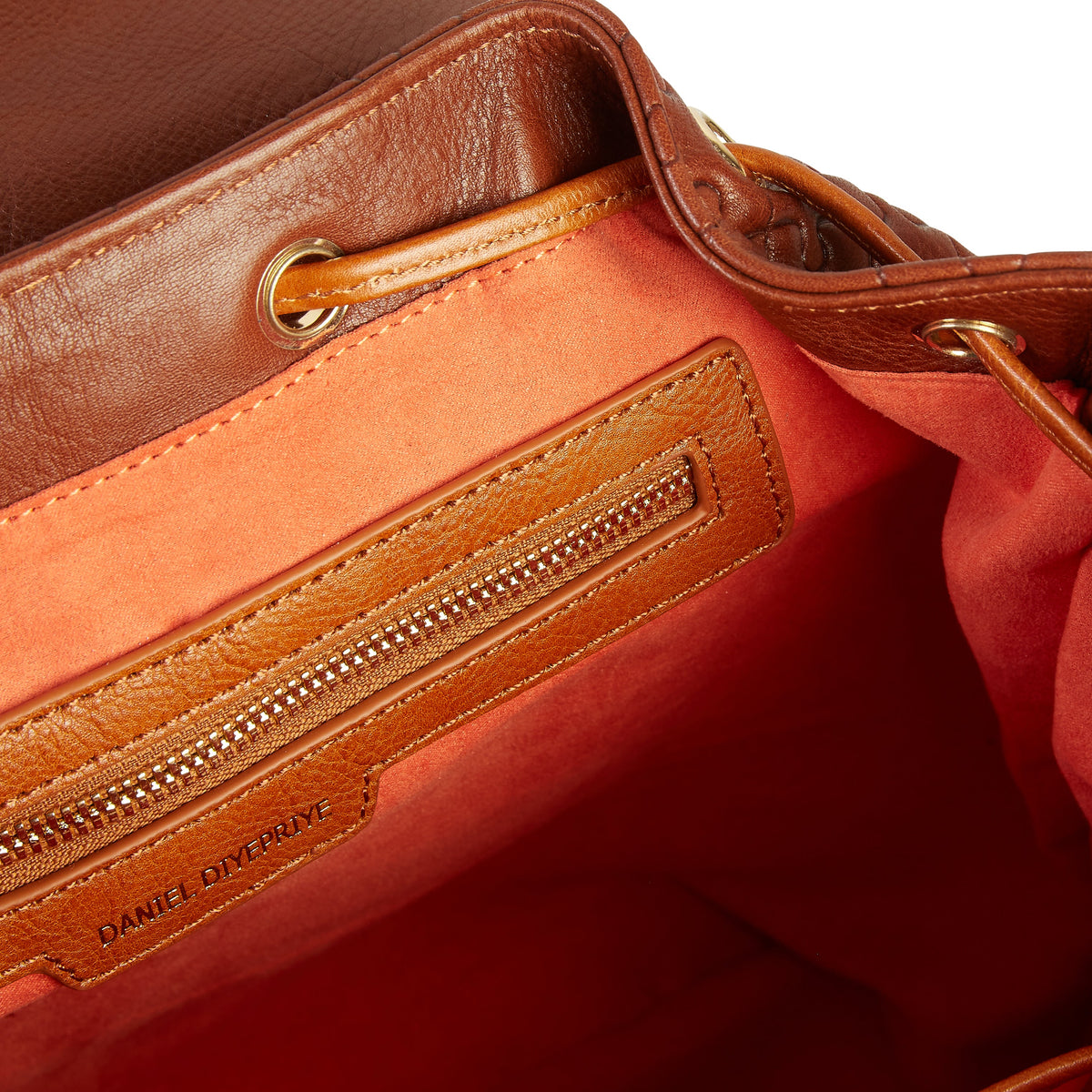 The Tobi Backpack Nkari — main